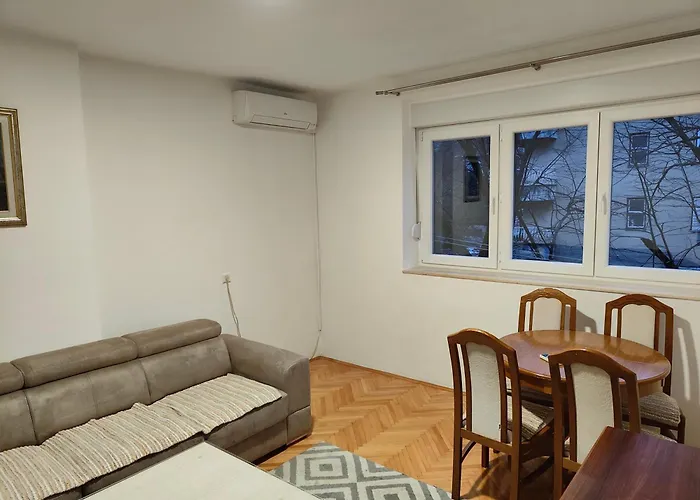 公寓 特雷比涅公寓