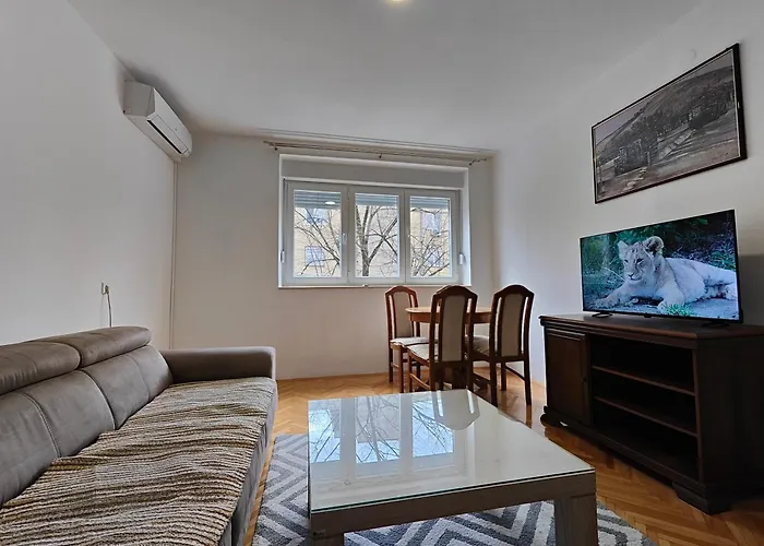 公寓 特雷比涅公寓